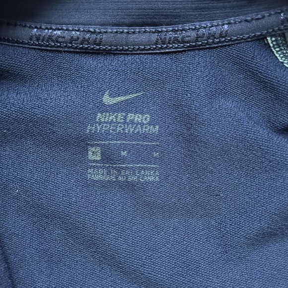 Nike Pro Women’s Hyperwarm LS Top - Picture 3 of 5